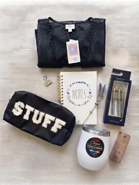 Jet Set Carry-On Bundle $141 Retail NWT/NWOT
